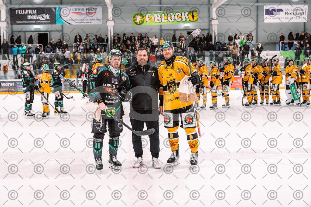 Alligators_vs_Toelz_18_11_2025-84 | Höchstadt Alligators Fotogalerie: Eishockey-Action aus Franken. Professionelle Spielfotos, Portraits & Stadionbilder zum Download. Jetzt entdecken! - Realisiert mit Pictrs.com