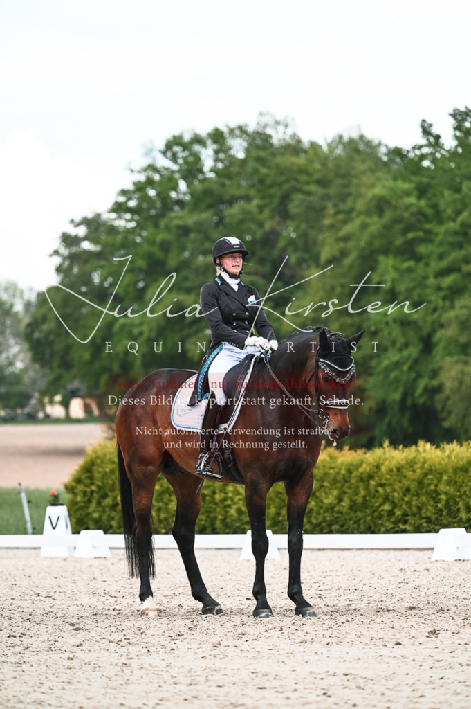 20230514_JK-Röhrsdorf-21-273 | Pferde- und Turnierfotografie in Westsachsen. Pferdeportraits, Auftragszeichnungen und intuitive Kunst.