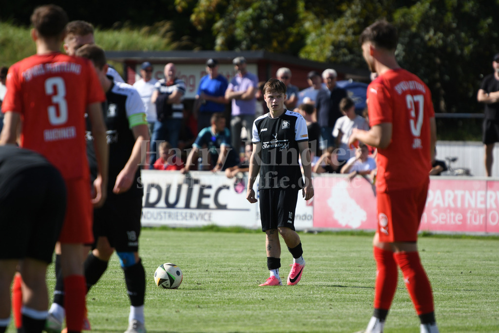 SpVgg Plattling : SpVgg GW Deggendorf | Ha-Ri; Sportfotografie Ha-Ri; Sporfotografie Harry Rindler; Sport Deggendorf; Sportbilder Deggendorf; Sportfotos Deggendorf; Sportfotos Niederbayern; Sportbilder Niederbayern; Amateursport Niederbayern; Bayern;  - Realisiert mit Pictrs.com