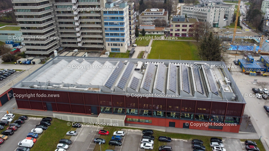 JKU Linz_ LIT_ Baustelle House of Schools_ 19.01.2023-1 | 19.01.2023, Johannes Kepler Universitaet Linz, AUT, JKU Gelaende, im Bild LIT (PV Anlage, Photovoltaik), House of Schools (Baustelle)