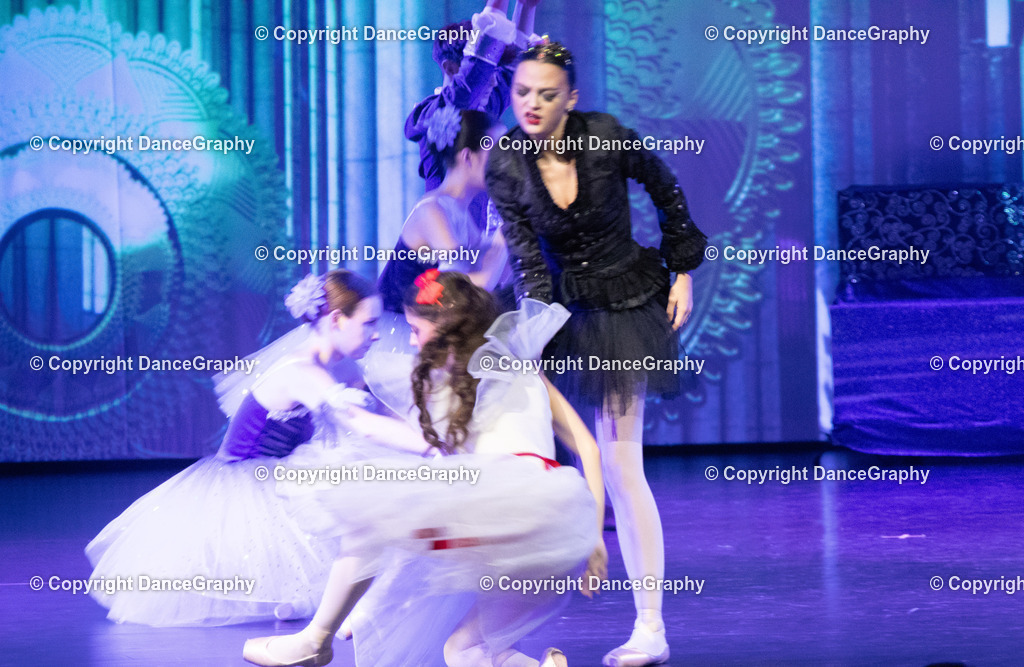 GPHY1643 | DanceGraphy - Realisiert mit Pictrs.com