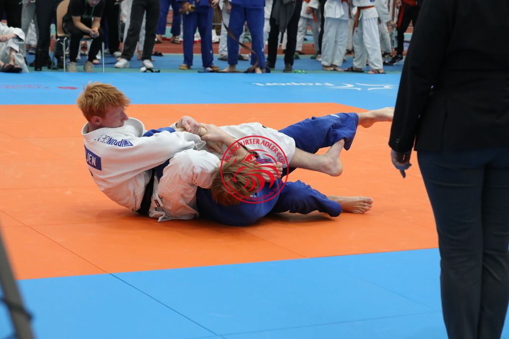 1J7A3098 | Fotos vom Adler Cup - Pictures from Adler Cup

Hier findet Ihr alle Eindrücke und großen Momente der Adler Cup Wochenenden. Here you will find all impressions and great moments of the Adler Cup weekends. - Realisiert mit Pictrs.com