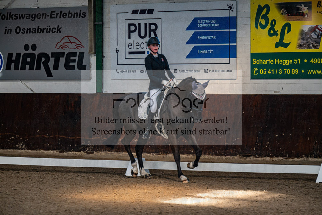 20240308-DOS_4449 | Entdecke hochwertige Reitturnierfotos von Foto Oger. Professionell, emotional und authentisch – jetzt Lieblingsmomente im Shop bestellen.Deutschlandweite Turnierfotografie. - Realisiert mit Pictrs.com