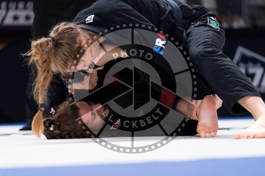 20241013PBB4674 | Athletes compete during the AJP Tour Europe Continental Jiu-Jitsu Amateurs & Masters Championship on October 13, 2024 in Almere near Amsterdam, Netherlands. © Chiara Dazi / photoblackbelt
