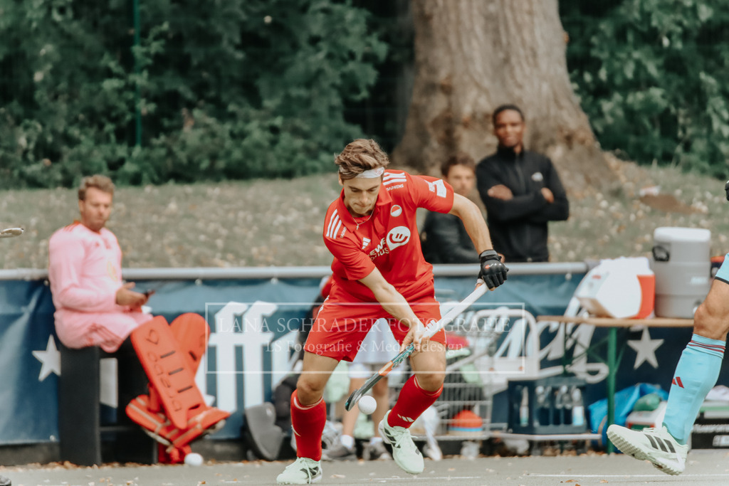 Herren_Bundesliga_02_F_RWK-UHC_21.09.25_Köln (254 von 471) | lanaschraderfotografie - Realisiert mit Pictrs.com