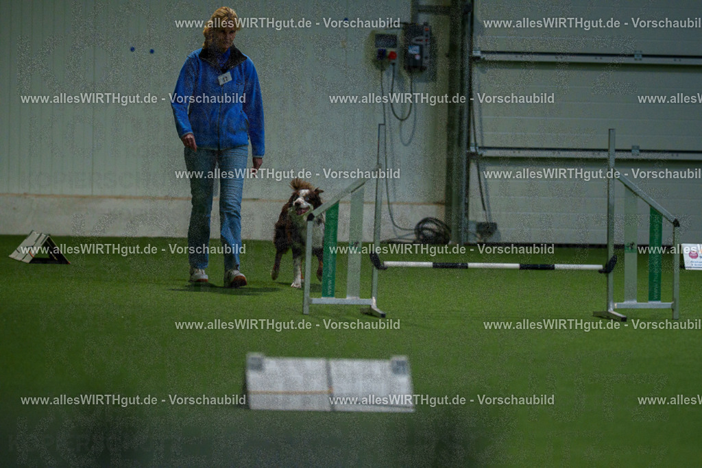 7R505108 | Professionelle Tierfotografie in Mönchengladbach von Daniel Wirth (allesWIRTHgut). Liebevolle & natürliche Bilder von Hunden & Katzen für unvergessliche Erinnerungen.