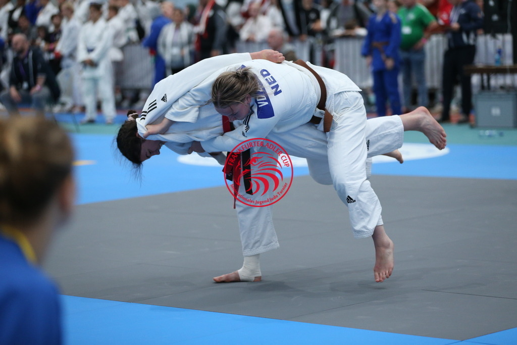 AT3Y0470 | Fotos vom Adler Cup - Pictures from Adler Cup

Hier findet Ihr alle Eindrücke und großen Momente der Adler Cup Wochenenden. Here you will find all impressions and great moments of the Adler Cup weekends. - Realisiert mit Pictrs.com