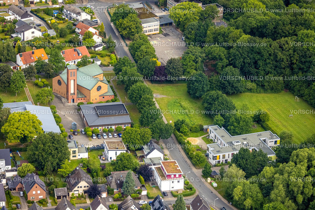Hamm220603917 | Luftbild, Kirche St. Marien, Heessen, Öffentliche Bücherei, Diakonische Stiftung Wohnhaus Hamm, Wohnhaus Sulkshege, Hamm, Ruhrgebiet, Nordrhein-Westfalen, Deutschland