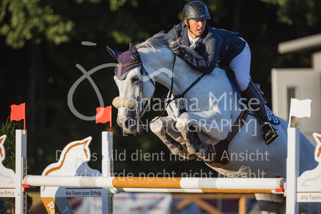 220716_LC_Punkte-S-845 | Deine schönsten Turniermomente als professionelle Fotos! Entdecke hochwertige Pferdesport-Fotografie im Online-Shop. Jetzt Fotos finden & bestellen!