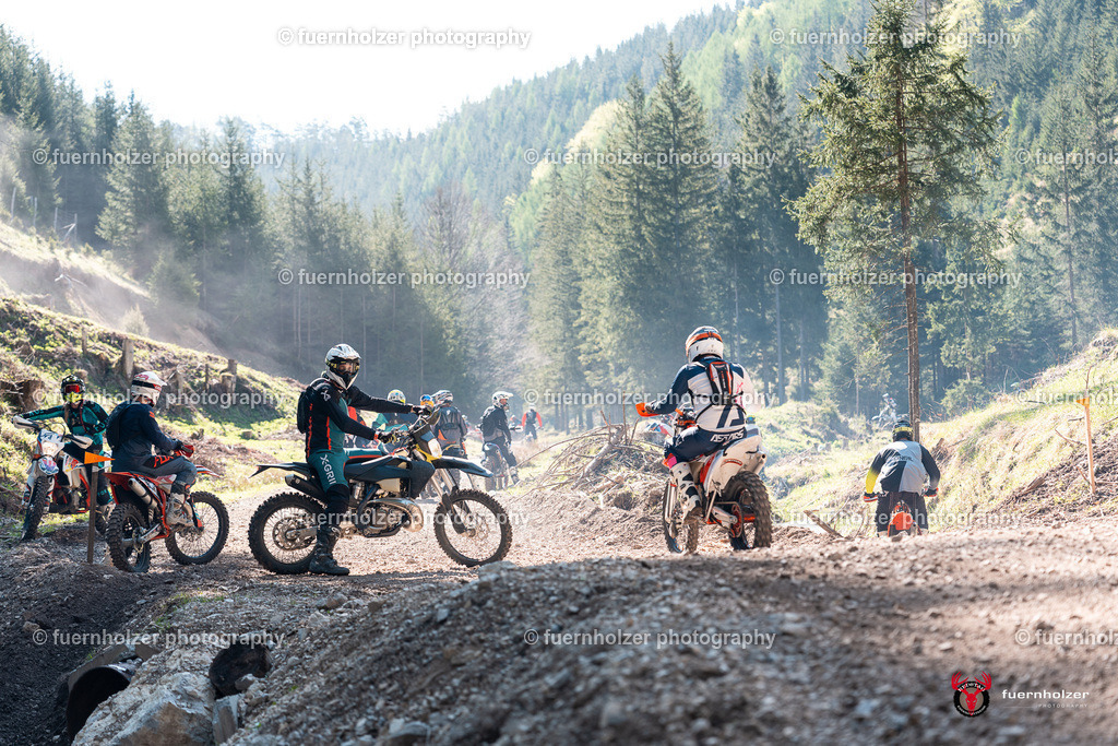 fuernholzer_250501-C1-160 | Fotografische Impressionen von der Red Stag Enduro Extreme by fuernholzer-photography.com. Endurosport in Österreich fotografisch festgehalten von fuernholzer. Auftragsfotografie für Private, Gewerbefotos und Industriefotografie. Eventfotografie, Sportfotografie und Motorsportfotografie. Anbieter von Fotoworkshops, Fototraining, fotografischen Vorträgen und Fotoseminaren.