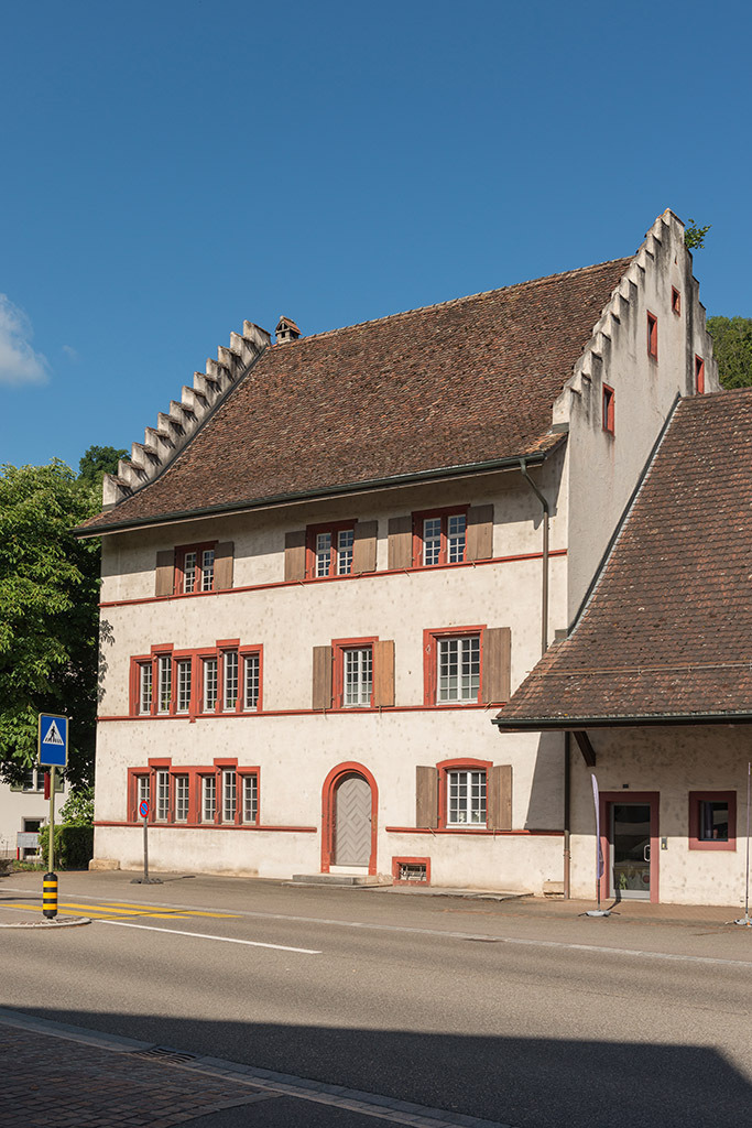 Dinghof | in Bubendorf, Baselland, Schweiz. - Realisiert mit Pictrs.com