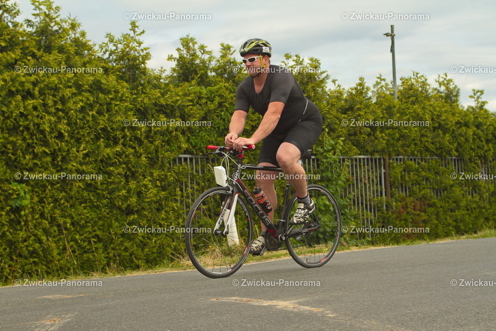 2023_0630_KoberTriathlon_Jeder0253 | Urban. Natur. Panorama. Luftbild. 
Der Bildershop für aufregende Perspektiven!
Für Deko, Wandbild und Kalender!
Wir bringen LED-Bilder zum Leuchten!
