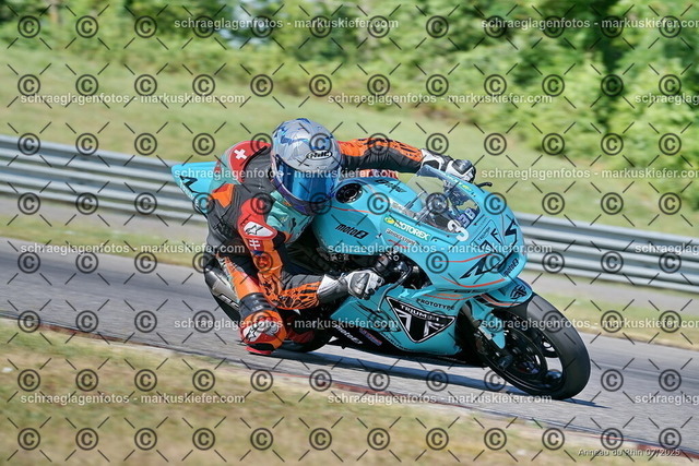 25bt04-0159 | markuskiefer.com - Realisiert mit Pictrs.com