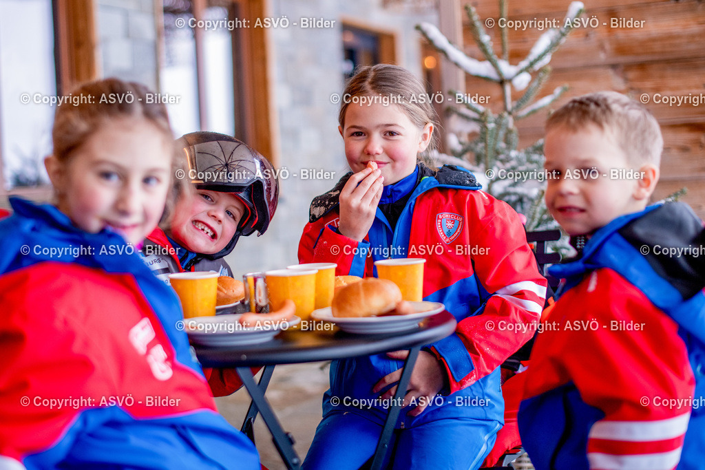 ASVÖ_ Skiclub Saalbach Hinterglemm_ 17.02.2026-107 | 17.02.2026, Saalbach, AUT, ASVÖ und Ski Austria 2026 im Bild TeilnehmerSkiclub Saalbach HinterglemmFotos ©: ASVÖ, Harald B.Bearbeitung ©: Harald Dostal / fodo.media - Realisiert mit Pictrs.com