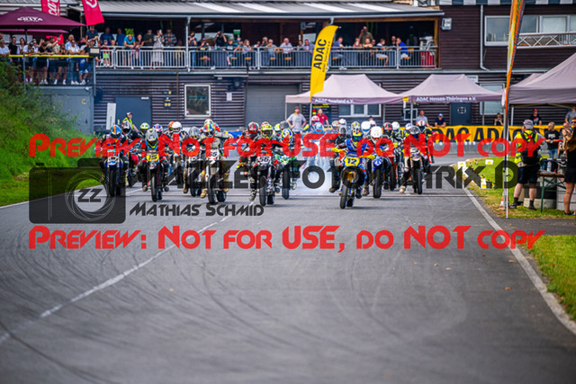 MaZZes_FotoMatrix_230917_1732 | UE40