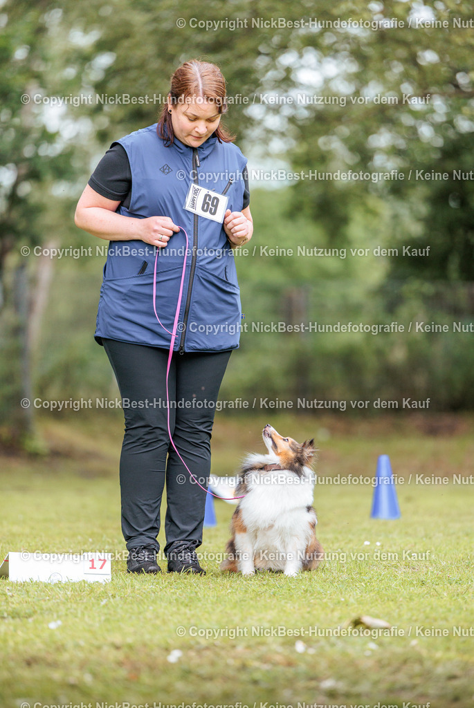 RO-Blumenthal-2026-Nickbest-Hundefotografie-2669 | Dein Hund! Dein Moment! Deine Erinnerungen! Hundefotografie in Bremen Blumenthal. Ich fange die besonderen Momente deines Vierbeiners ein – ob Indoor mit Blitzanlage oder in der freien Natur. Sicher dir dein Moment und dein Termin für eure Erinnerungen.