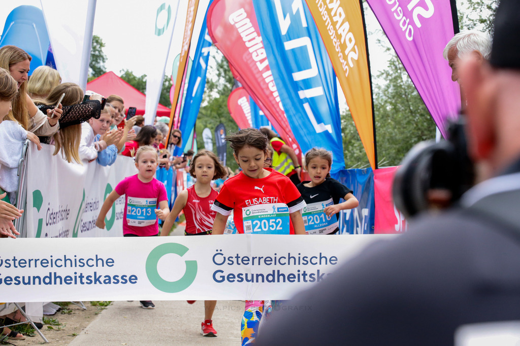 ..... | LINZ,AUSTRIA, 23.06.24, ÖGK Frauenlauf Linz  , Image shows: Photo: WAPICS / Andreas Willdoner