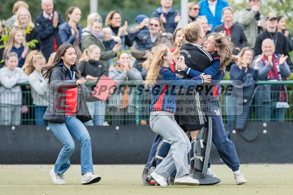 HK_20231022_106134 | Finale Deutsche Meisterschaft Feld WU16 Uhlenhorst Mülheim - Düsseldorfer HC am 22.10.2023 DHC, Düsseldorf ,