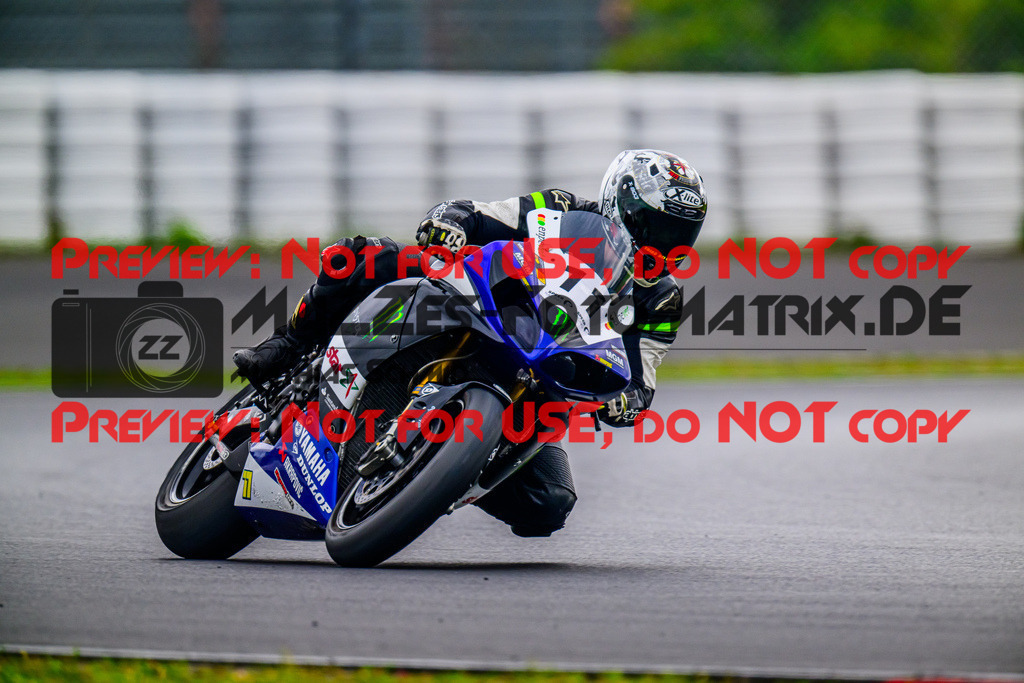 MaZZes_FotoMatrix_240910_6007705_0881 | GELB