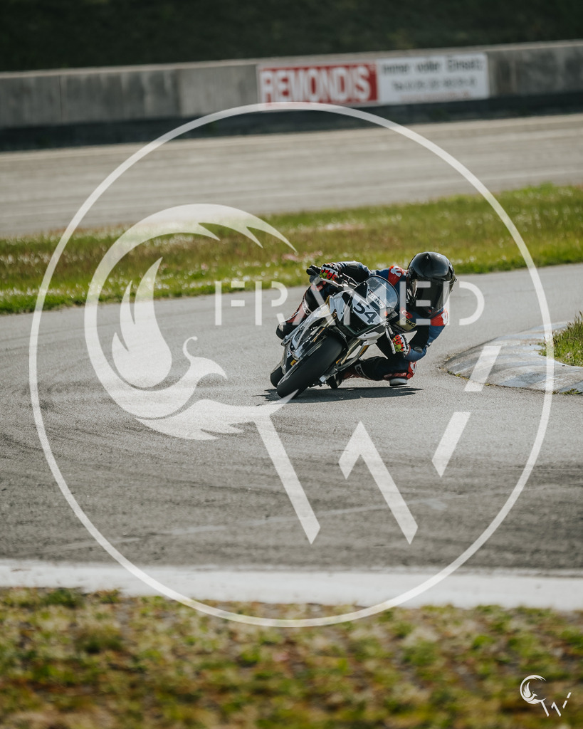 54-4 | cw-framed