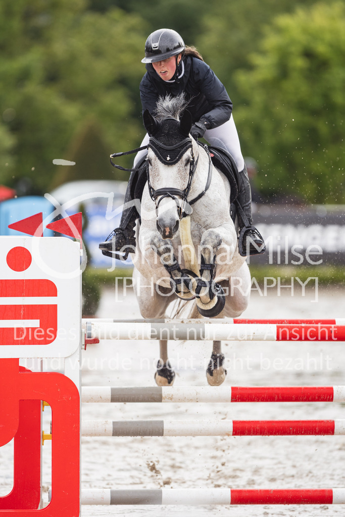 2605_MayDays_14_Zwei-Ph_M2-409 | Deine schönsten Turniermomente als professionelle Fotos! Entdecke hochwertige Pferdesport-Fotografie im Online-Shop. Jetzt Fotos finden & bestellen!