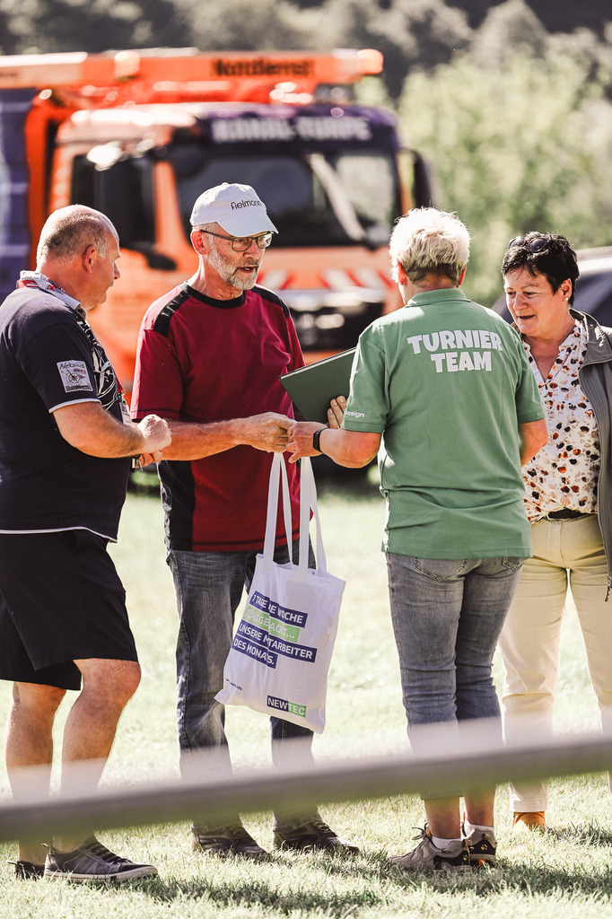 DSC_1243 | Pferde- und Turnierfotografie in Westsachsen. Pferdeportraits, Auftragszeichnungen und intuitive Kunst.