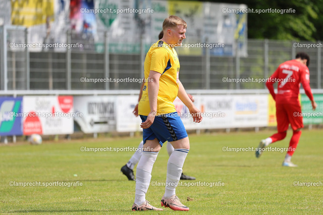 Fußball I Herren I Saison 2024-2025 I Senioren Landesliga Holstein I 29. Spieltag I SV Todesfelde U23 - 1.FC Phönix Lübeck II I 24.05.2025.206 | Yannick Phil Hagemann (9, SV Todesfelde U23) - Realisiert mit Pictrs.com