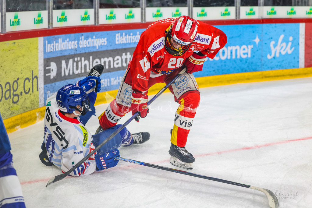 U18_EHCB vs EHCK_wb20260308-0876 | Sportbilder, Sportfotograf, Hochzeits- und Eventfotografin, Flugshows, Portraits und Tiershooting, Aviation, Downhill, Nationalleague, Swissleague, International