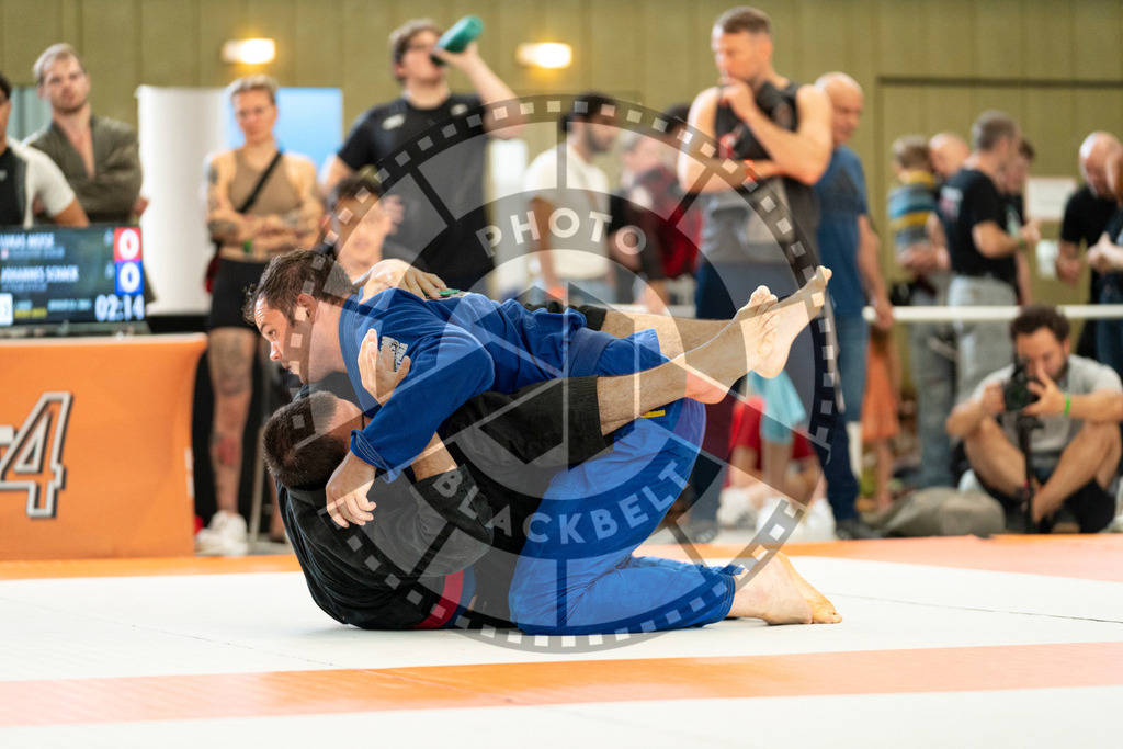 20230624PBB_0761 | Athletes compete during the Grappling Industries BJJ Competition in the Siemensstadt sport club in Berlin, Germany, on June 24, 2023.