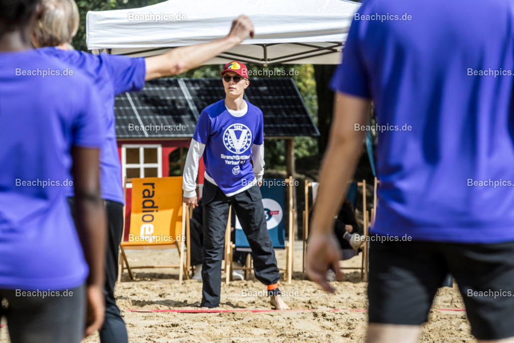2025-200079570-Strandvölkerball-WM_1 |  23.08.2025; Berlin Foto: Gerold Rebsch - www.beachpics.de