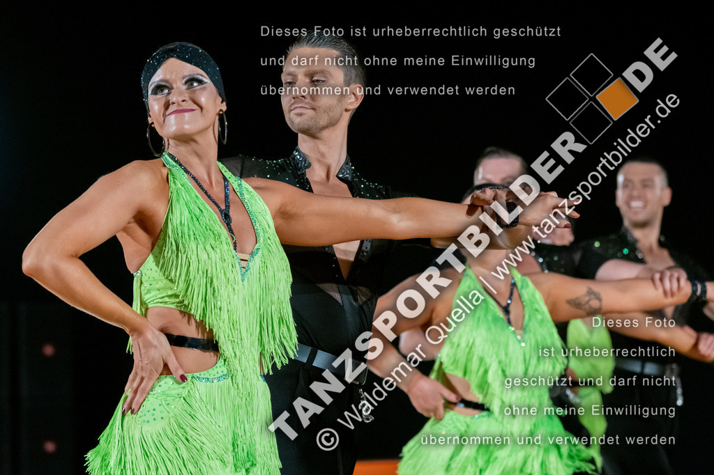 20250504-11243 | Hier finden Sie Tanz Bilder vom Latein und Standard Formationen tanzen. Sportbilder vom Tanzsport. Schöne Fotos und von Weltmeisterschaft, Europameisterschaft, Bundesliga, Regionalliga, Oberliga und Landesliga sowie von GOC Stuttgart, DanceComp, WM Bremen