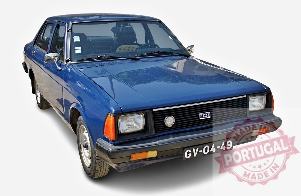 Datsun 120Y blue classic sedan car on white background | Blue Datsun 120Y vintage sedan car isolated creating nostalgic transportation concept - Realisiert mit Pictrs.com