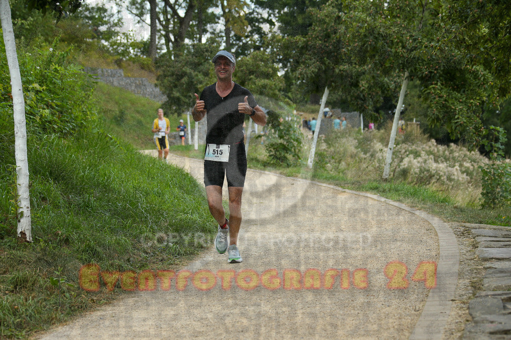 250824_1358_EX1_4490 | Sportfotografie im Rhein-Sieg Kreis, Köln, Bonn, NRW, Rheinland Pfalz, Hessen, etc. Unser Tätigkeitsfeld umfasst den Laufsport vom Volkslauf über den Marathon, Duathlon, Triathon bis zum Ultralauf wie Kölnpfad Ultra oder Schindertrail.