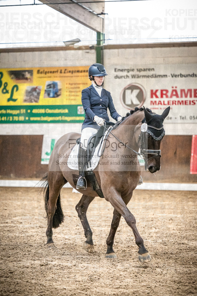 DOS_0338 | Entdecke hochwertige Reitturnierfotos von Foto Oger. Professionell, emotional und authentisch – jetzt Lieblingsmomente im Shop bestellen.Deutschlandweite Turnierfotografie. - Realisiert mit Pictrs.com