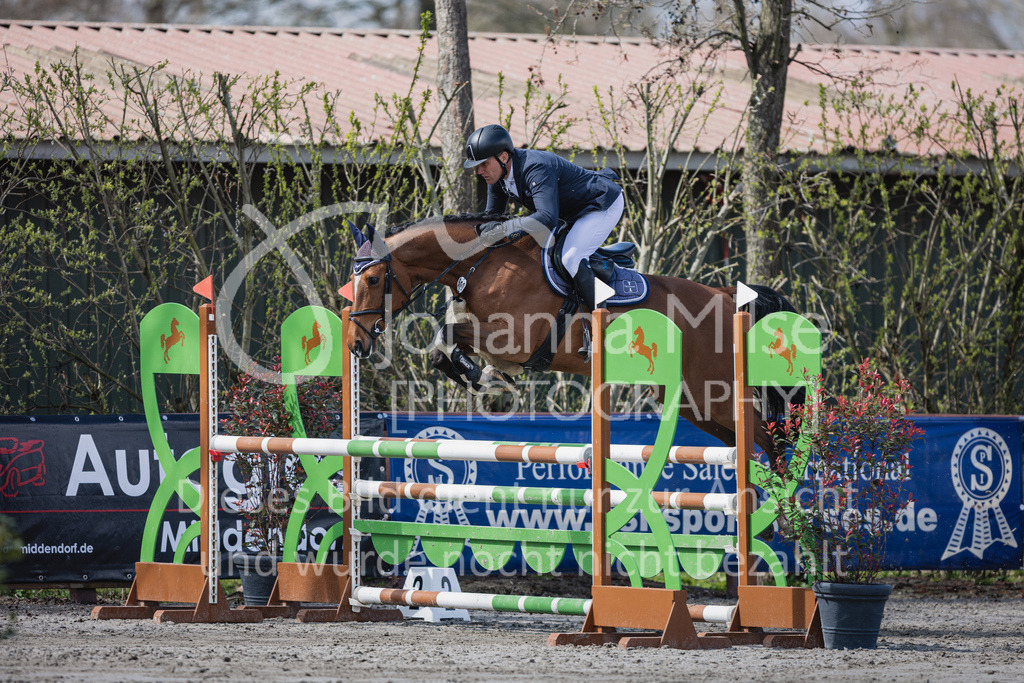 230411_Mühlen_03SprPf-L-315 | Deine schönsten Turniermomente als professionelle Fotos! Entdecke hochwertige Pferdesport-Fotografie im Online-Shop. Jetzt Fotos finden & bestellen!