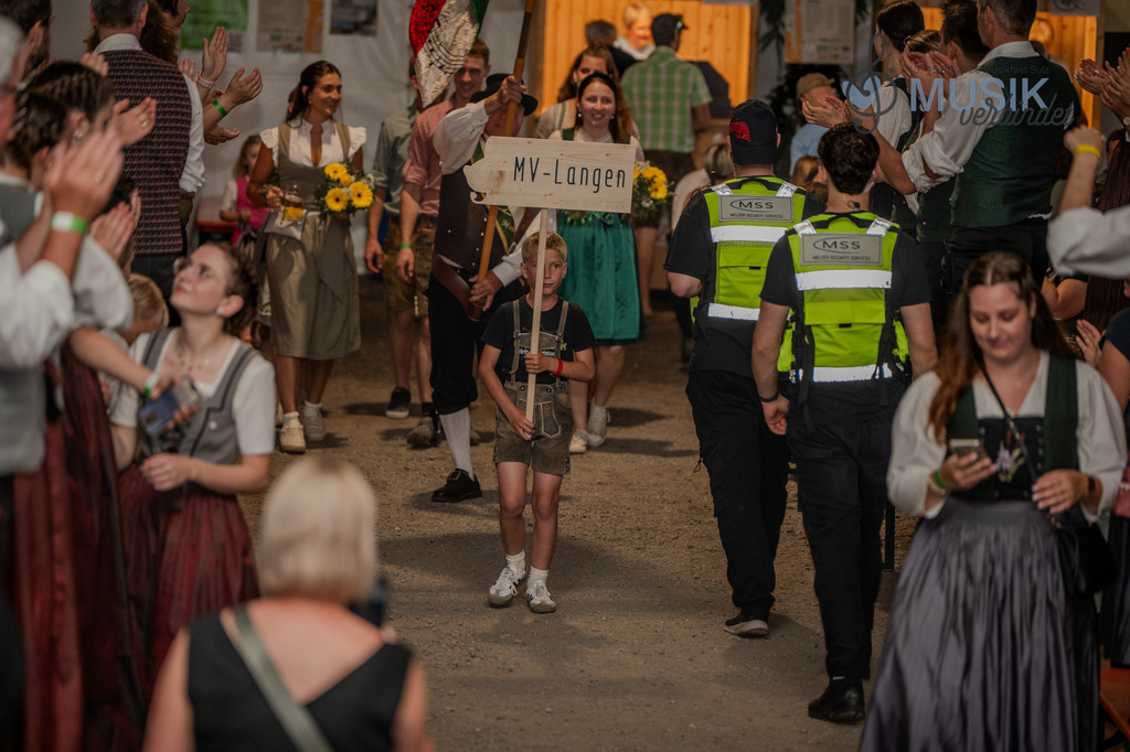 DSC_4372 | "Fussifoto.com – Ihr Ansprechpartner für hochwertige Fotografie! Entdecken Sie kreative Bilder und professionelle Dienstleistungen. Kontaktieren Sie uns für Ihre Projekte!"