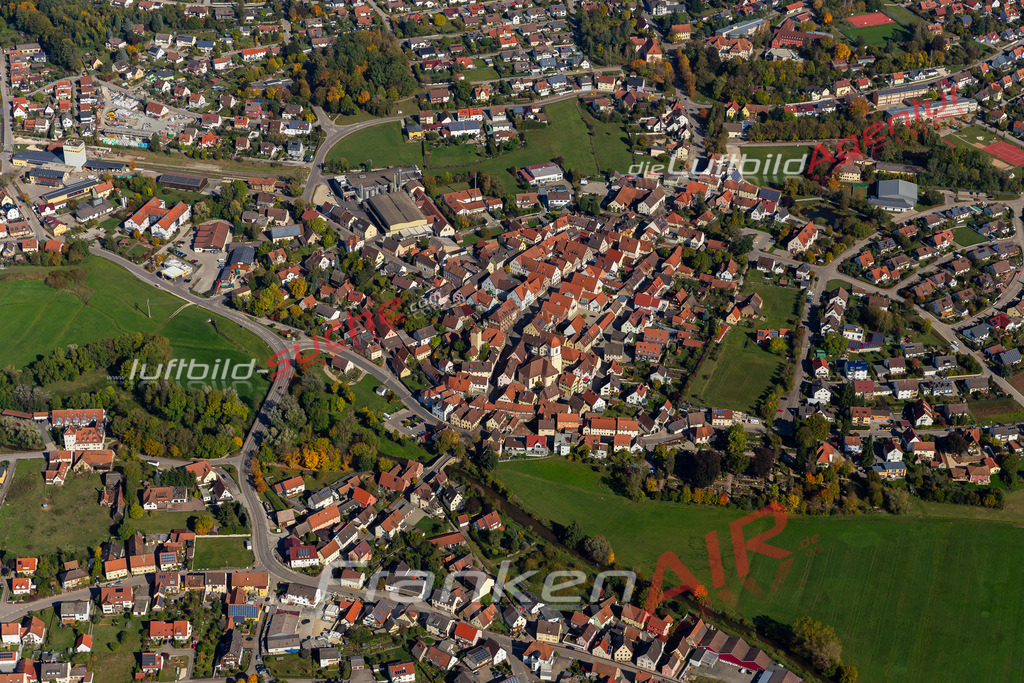aktuelles Luftbild von  Windsbach - Luftaufnahme wurde 2019 von https://frankenair.de mittels Flugzeug (keine Drohne) erstellt.