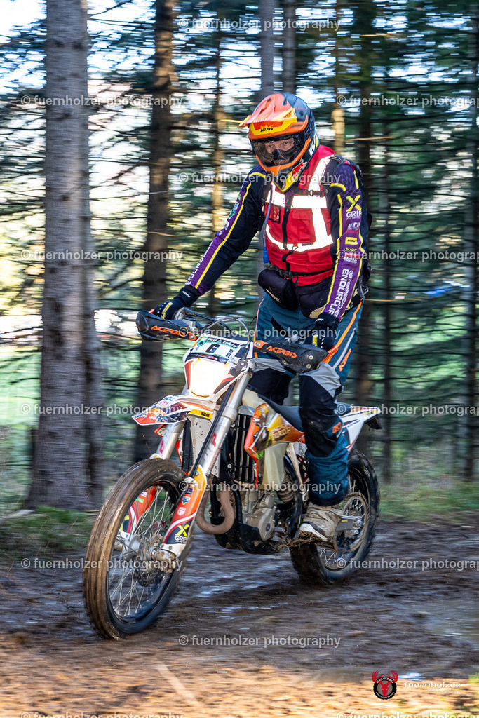 fuernholzer_251026-C1-56 | Fotografische Impressionen von der Red Stag Enduro Extreme by fuernholzer-photography.com. Endurosport in Österreich fotografisch festgehalten von fuernholzer. Auftragsfotografie für Private, Gewerbefotos und Industriefotografie. Eventfotografie, Sportfotografie und Motorsportfotografie. Anbieter von Fotoworkshops, Fototraining, fotografischen Vorträgen und Fotoseminaren.