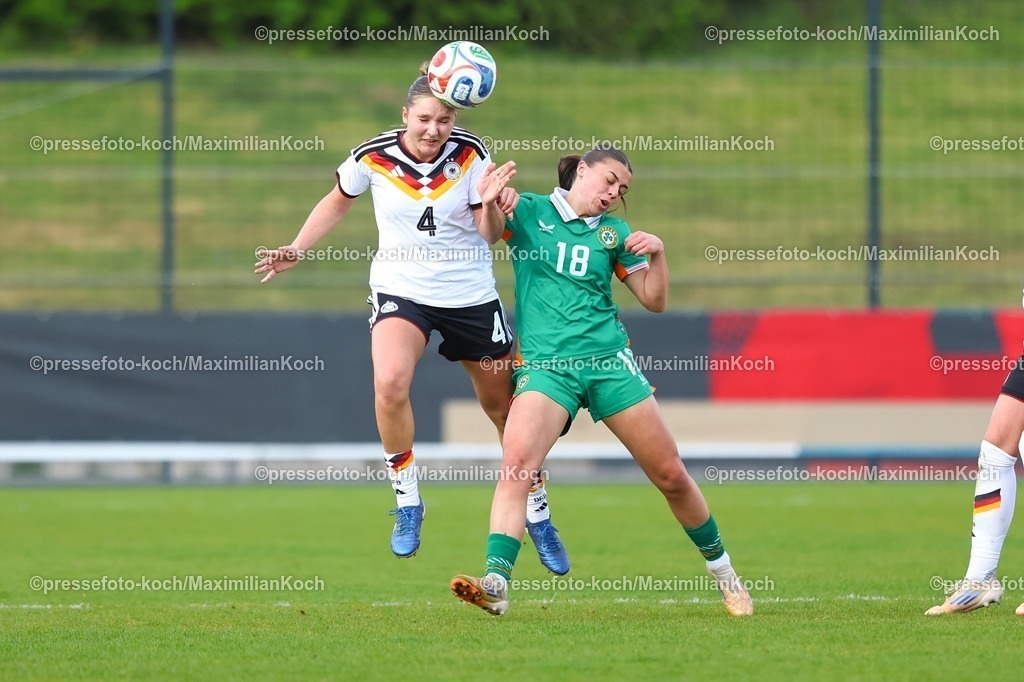 xKWIx10042601079 | 2026.04.10, xkwix, Fußball, UEFA Women's UNDER 19 Championship qualification, Republic of Ireland - Germany, Uhlenkrugstadion, Runde 2 1.Spieltag, Saison 2025 / 2026: Lina Szaraz (Deutschland U19 Frauen #4) im Zweikampf beim Kopfball gegen Hanna O Brien(Irland U19 Frauen #18) DFB regulations prohibit any use of photographs as image sequences and or quasi-video. Photo: xKamilxWilkowskixPressefotoKochx