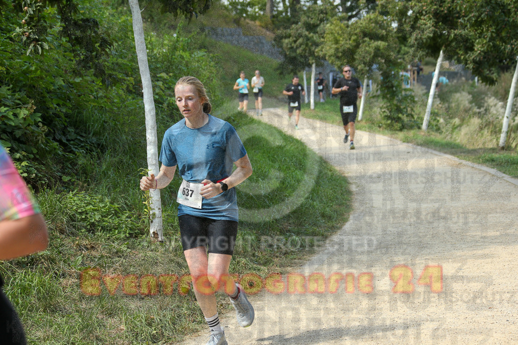 250824_1441_EX1_7155 | Sportfotografie im Rhein-Sieg Kreis, Köln, Bonn, NRW, Rheinland Pfalz, Hessen, etc. Unser Tätigkeitsfeld umfasst den Laufsport vom Volkslauf über den Marathon, Duathlon, Triathon bis zum Ultralauf wie Kölnpfad Ultra oder Schindertrail.