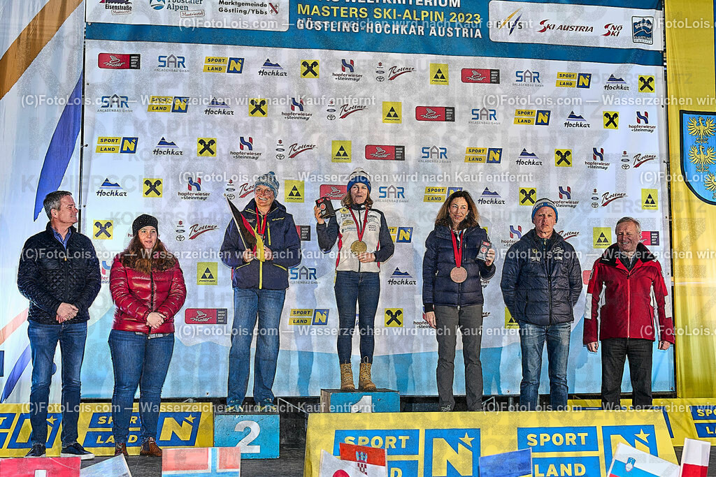 ALP4190_WCM-Slalom_Kat-C_Siegerehrung | (C)FotoLois.com, Alois Spandl, World Criterium Masters Ski Alpin 2023 Hochkar, Slalom C, GS-B, SuperGiant A, Di 21. März 2023.