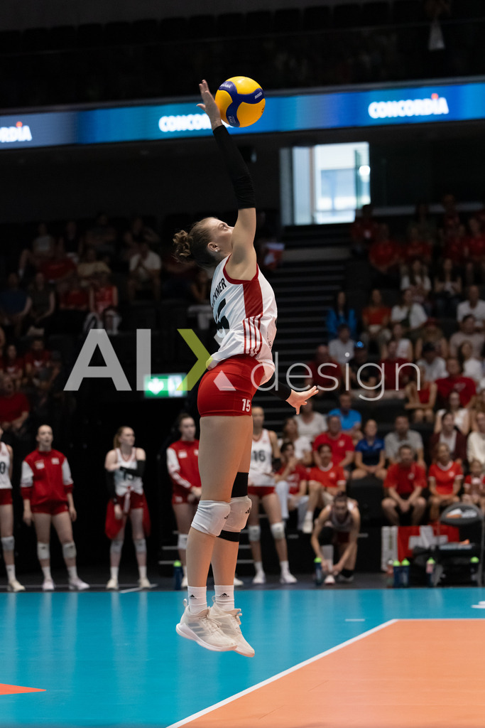 Austria v Switzerland - CEV European League Women | KRIENS, SWITZERLAND - JUNE 14: MARIE KRISTIN BRUCKNER of Austria serve during the CEV European League match between Austria and Switzerland at Pilatus Arena on June 14, 2026 in Kriens, Switzerland. - Realisiert mit Pictrs.com