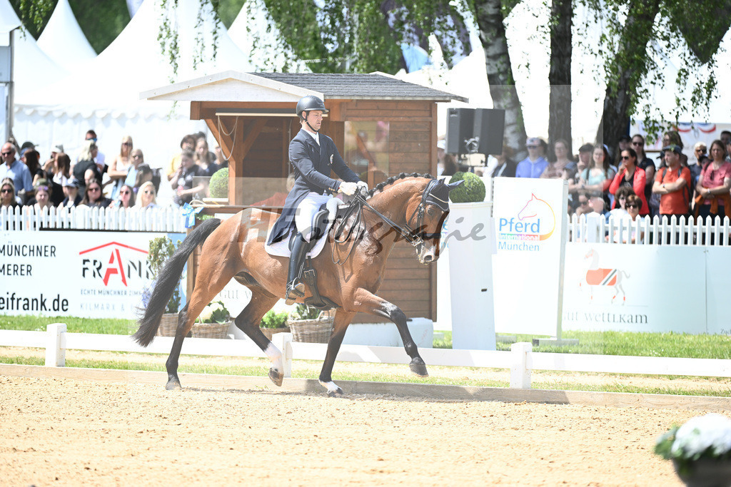 Bacher_Amonitas_12244041 | hf-fotografie - Realisiert mit Pictrs.com