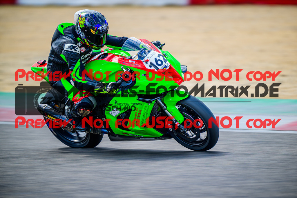 MaZZes_FotoMatrix_240717_6021986_1005 | S3