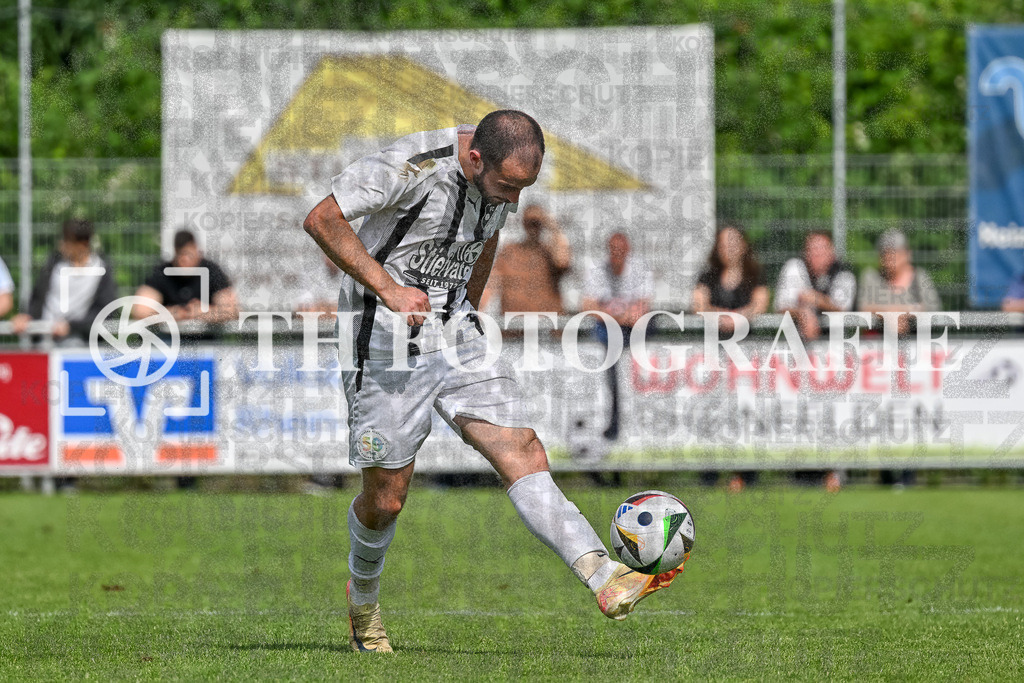 GER, FC Zell - FC Wittlingen, Fussball, Rothaus Bezirkpokal, Finale, Saison 2024/2025, 29.05.2025 | GER, FC Zell - FC Wittlingen, Fussball, Rothaus Bezirkpokal, Finale, Saison 2024/2025, 29.05.2025Foto: TH Fotografie/Thomas Hess