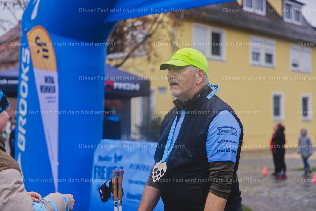 cineathletes-huegelland-2025-11-09-13-22-39 | Sportfotografie rund um Obstacle Course Racing und Trail Run - Realisiert mit Pictrs.com