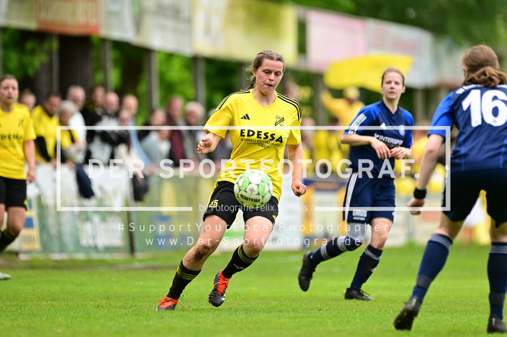 Fußball I Frauen I Saison 2024-2025 I Bezirkspokal Lüneburg I Finale I SV Eintracht Lüneburg - ATSV Scharmbeckstotel I 29.05.2025 I 041175 | Der Sportfotograf. - Realized with Pictrs.com