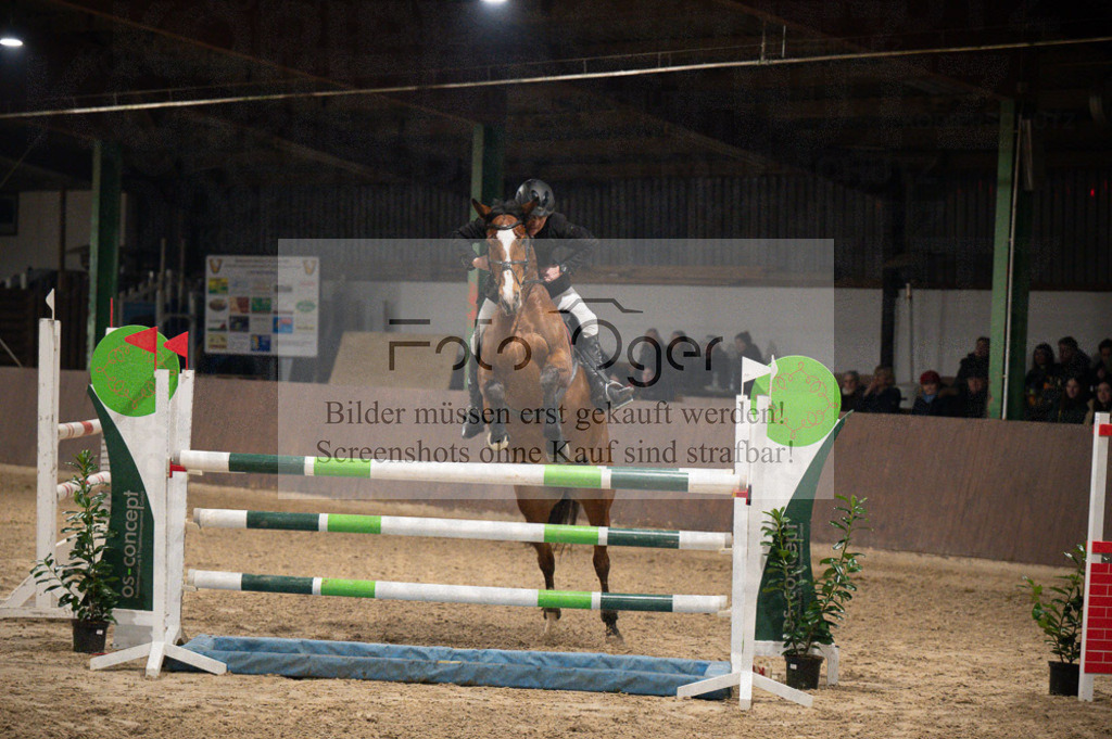 Hallenreittunier Voxtrup 2023 | Entdecke hochwertige Reitturnierfotos von Foto Oger. Professionell, emotional und authentisch – jetzt Lieblingsmomente im Shop bestellen.Deutschlandweite Turnierfotografie. - Realisiert mit Pictrs.com