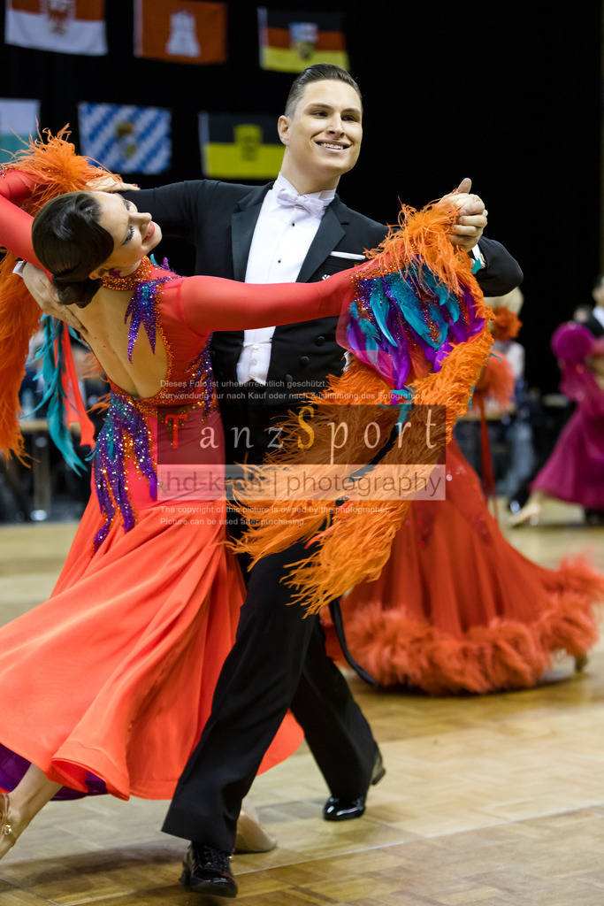 20241102_DC_HGR_Std_08706 | Tanzsportbilder, Standardtanz, Lateintanz, WDSF, DTV, LTVB, dancecomp, goc, hessen tanzt, blaues band der spree, walzer, tango, wiener walzer, slowfox, quickstepp, samba, rumba, cha-cha-cha, paso doble. jive, hd-kroft photography, turniertanzsport