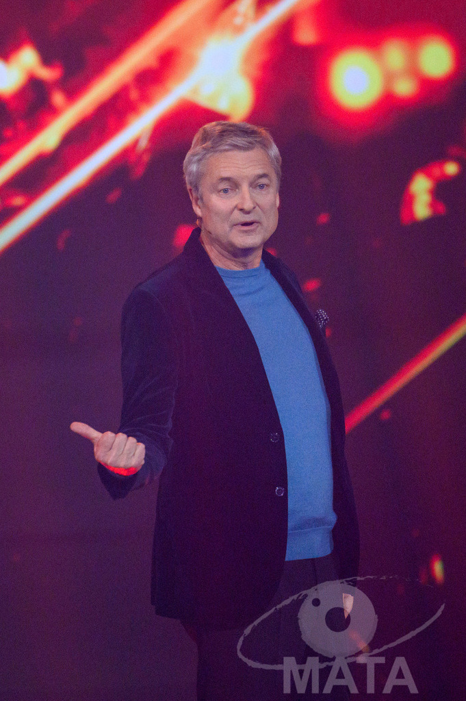 _DWA1667 | Österreichischer Kabarettist und Schauspieler Alfred Dorfer bei '30 Jahre Sternstunden-Gala 2023' in der Frankenhalle. Nürnberg, 15.12.2023 - Realisiert mit Pictrs.com